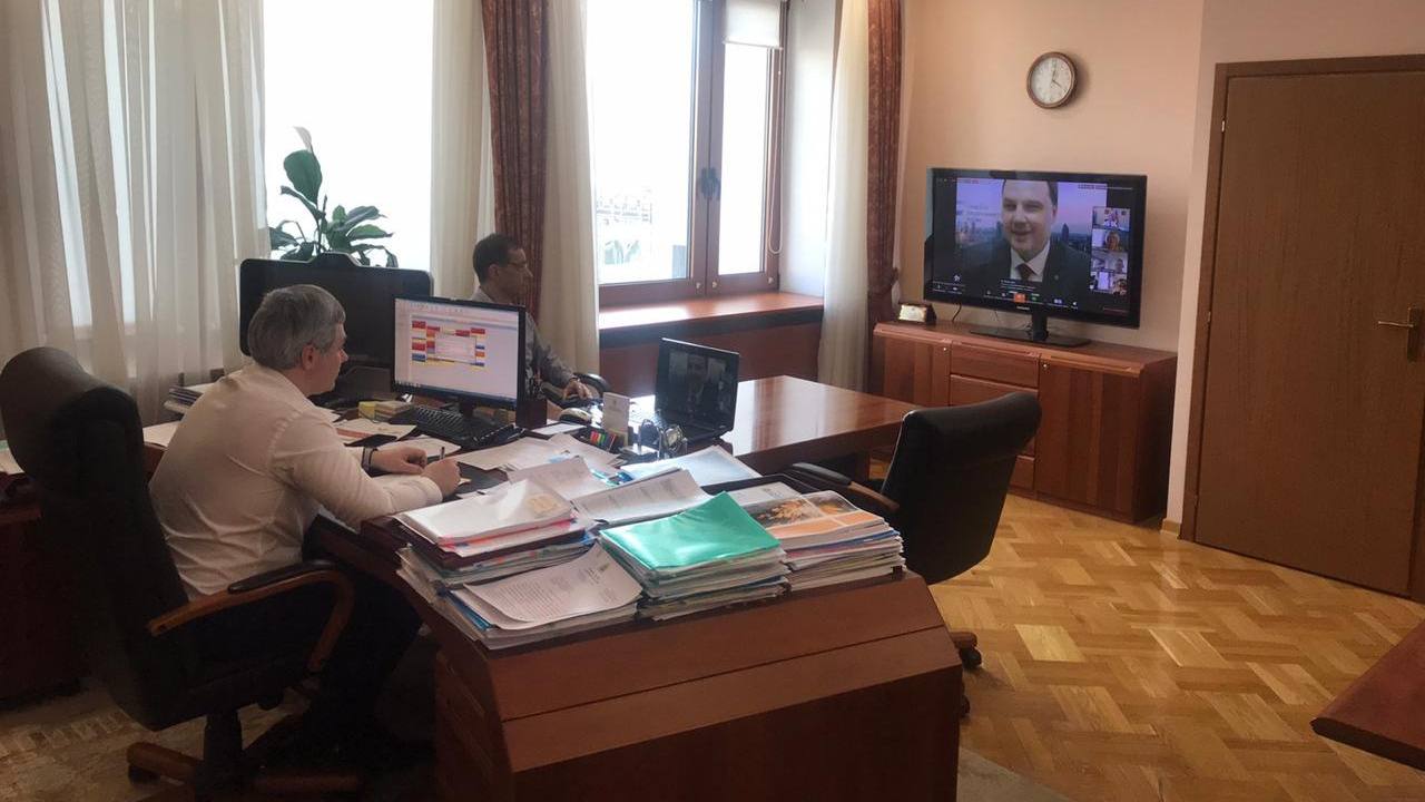 Конференция о мерах поддержки бизнеса на уровне региона с министром экономического развития и инвестиций Самарской области