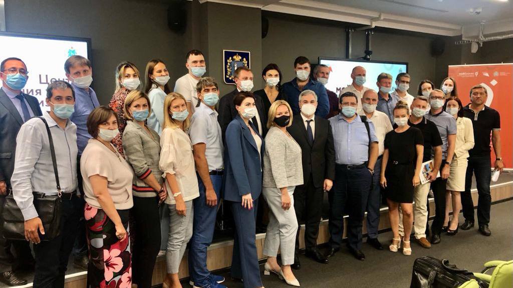 Меры поддержки и вопросы министру: Дмитрий Богданов встретился с представителями «Деловой России»