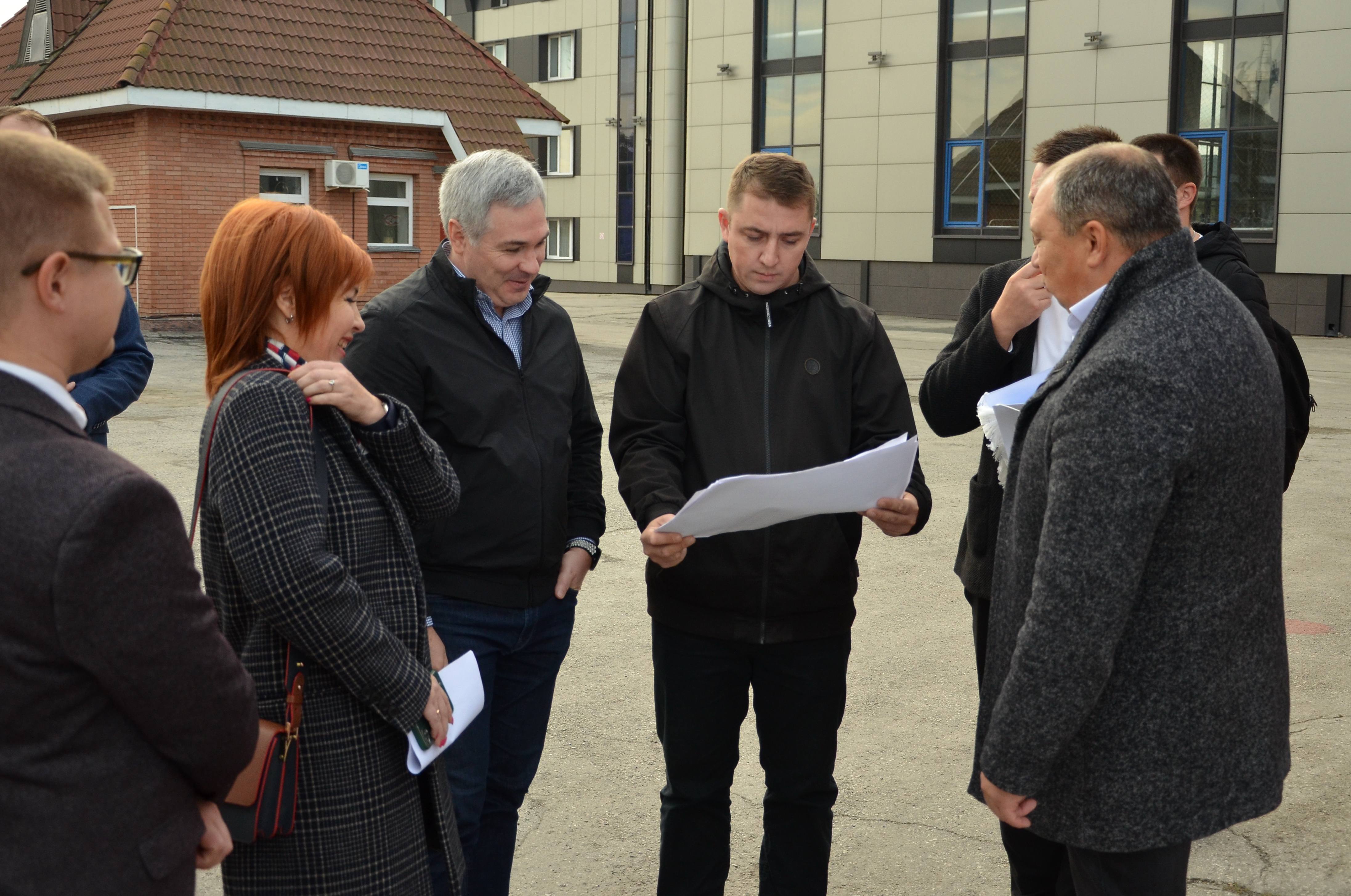 Дмитрий Богданов: «Инвестор проведет реконструкцию Академии футбола имени Ю.Коноплева в рамках концессионного соглашения»