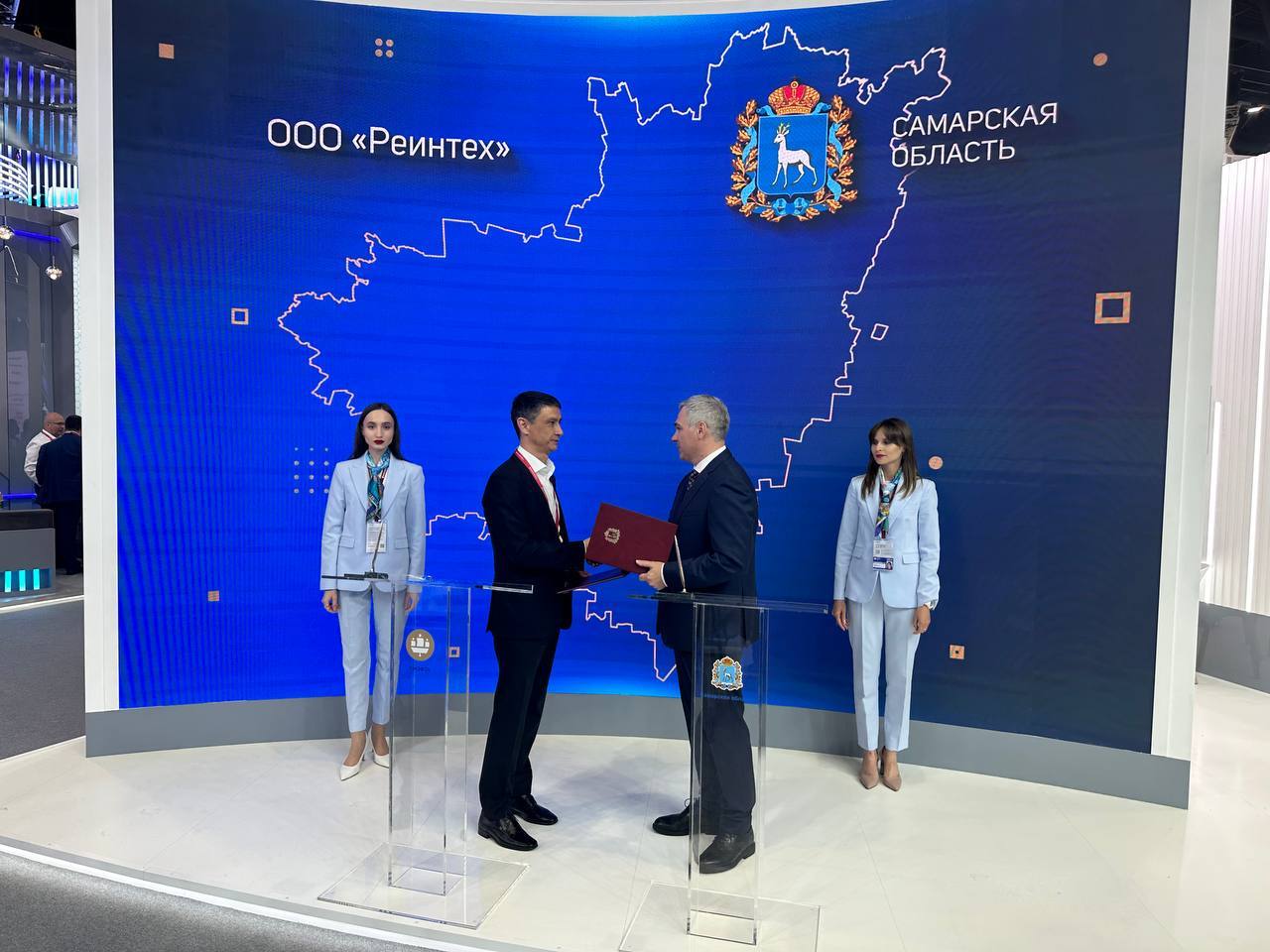 Новые производства и миллиарды инвестиций: итоги нулевого дня ПМЭФ-2024 для Самарской области