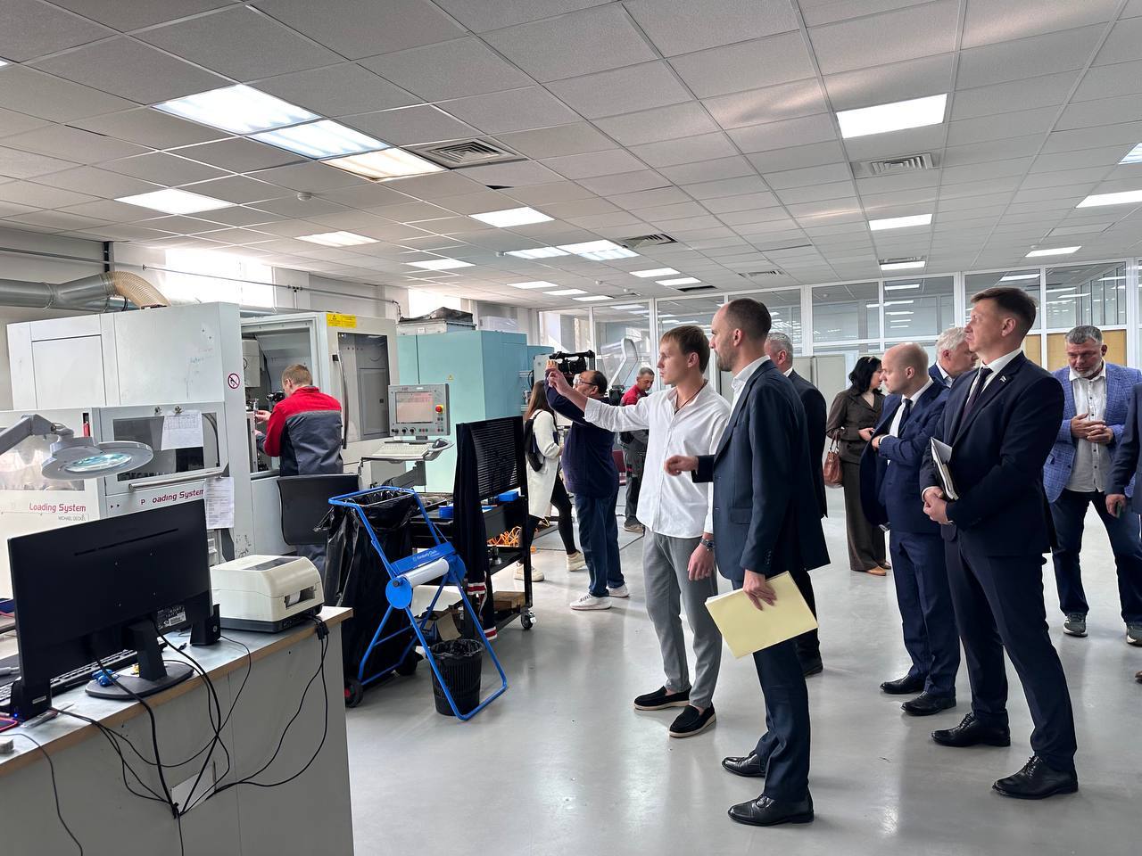 Развитие производств и вопросы бизнеса: Антон Емельяненко с рабочим визитом посетил Новокуйбышевск