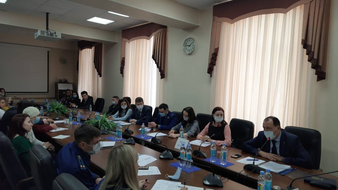 В Новокуйбышевске обсудили вопросы соблюдения прав предпринимателей, снижения административных барьеров и повышения инвестпривлекательности